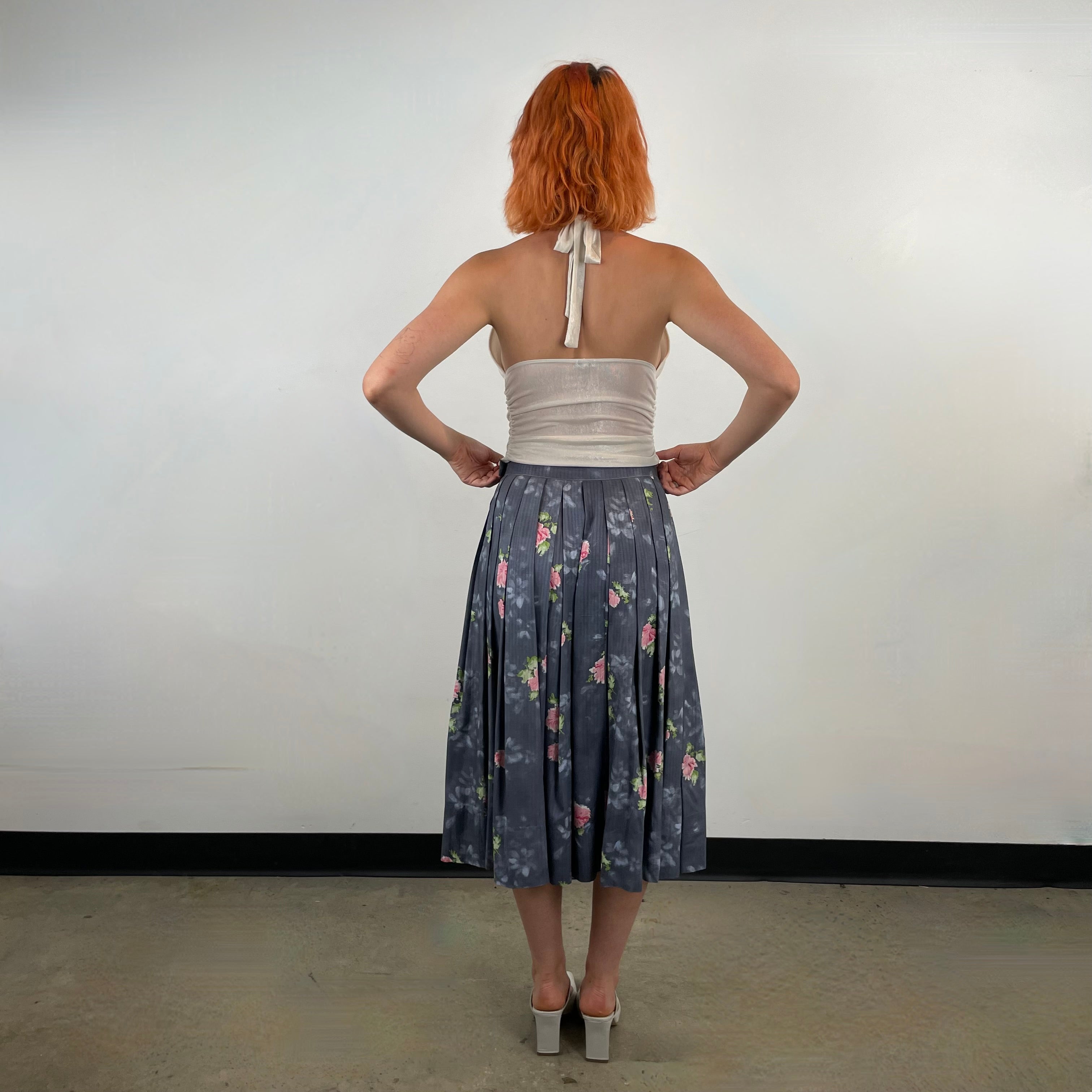 Boheme Vintage – Vintage 1950s Handmade Floral Cotton Pleated Midi Skirt
