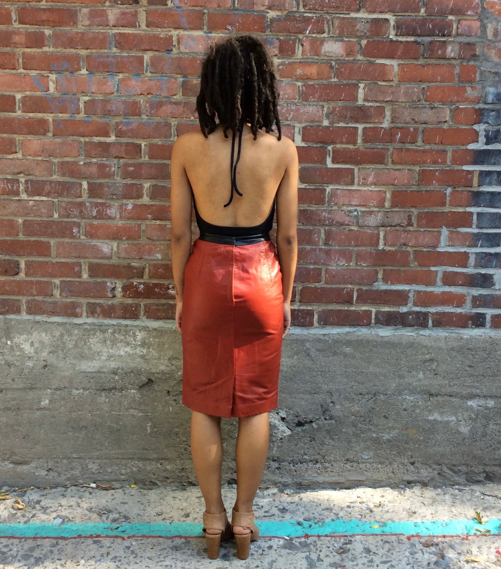 Boheme Vintage – Vintage Red Genuine Leather High-Waisted Skirt with Black Waistband and Decorative Belt Detail