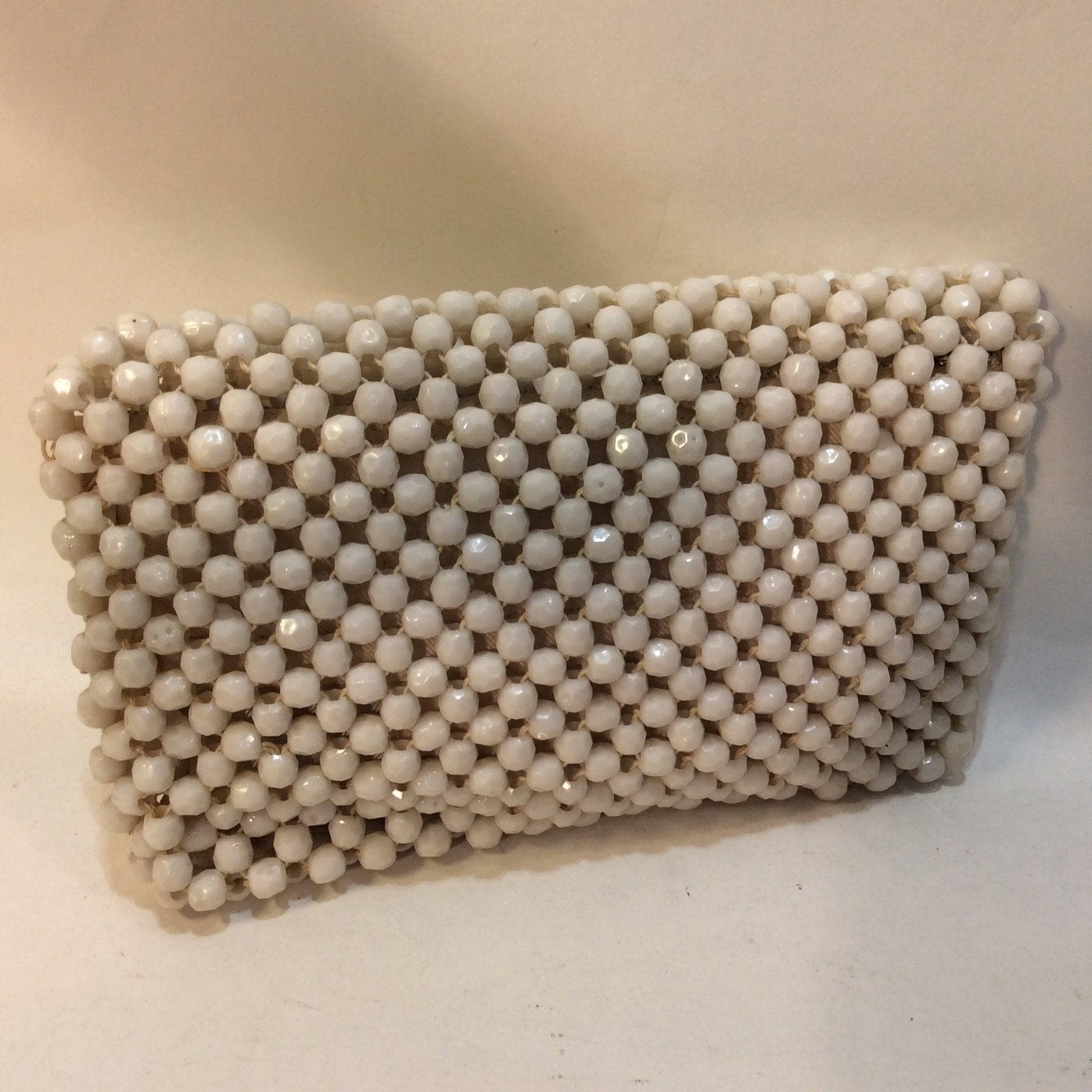 1960s White Octagonal Beaded Clutch Bag