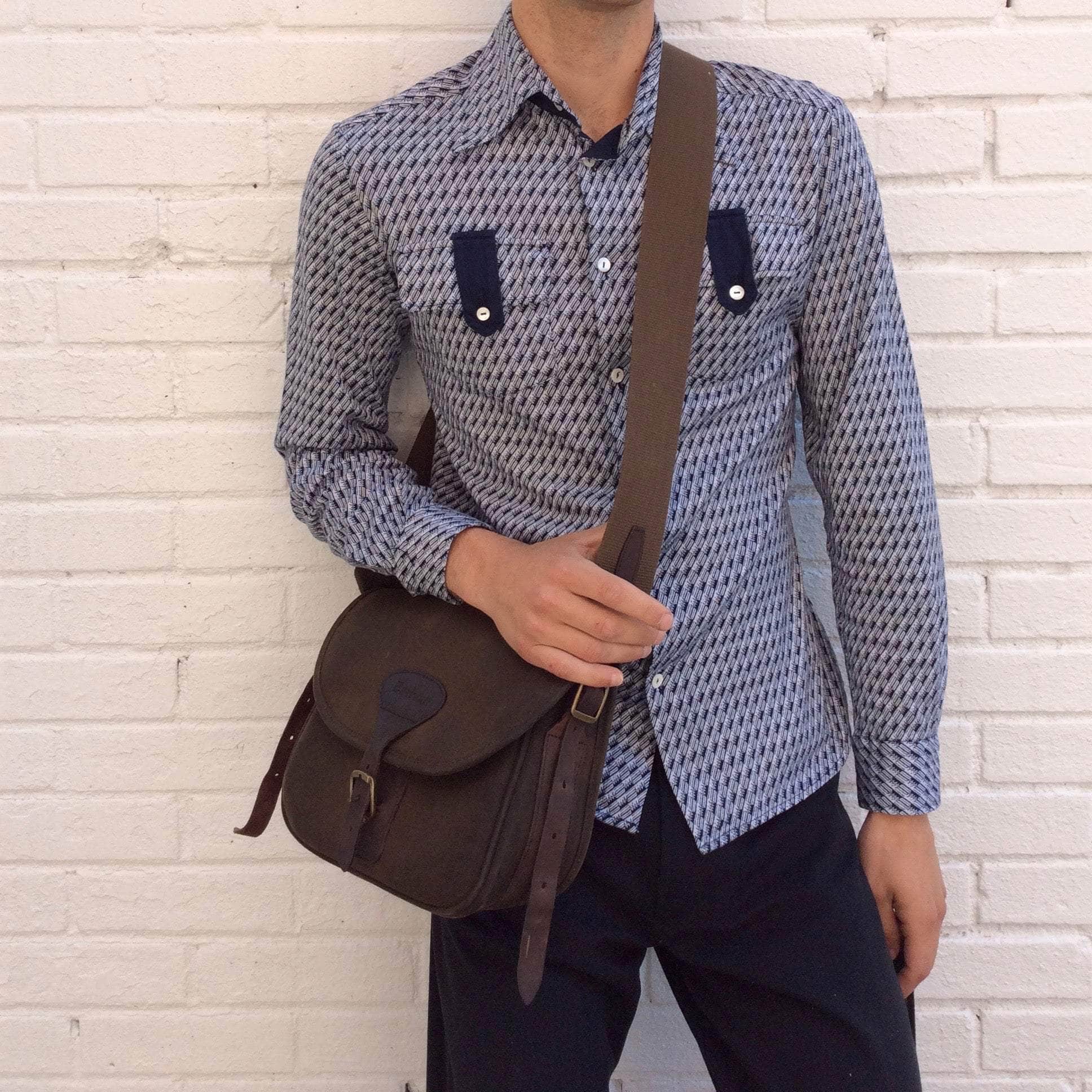 Dolce & Gabbana 1970s Style Blue Men's Fitted Jersey Button-down Shirt Small - Boheme Vintage Montreal