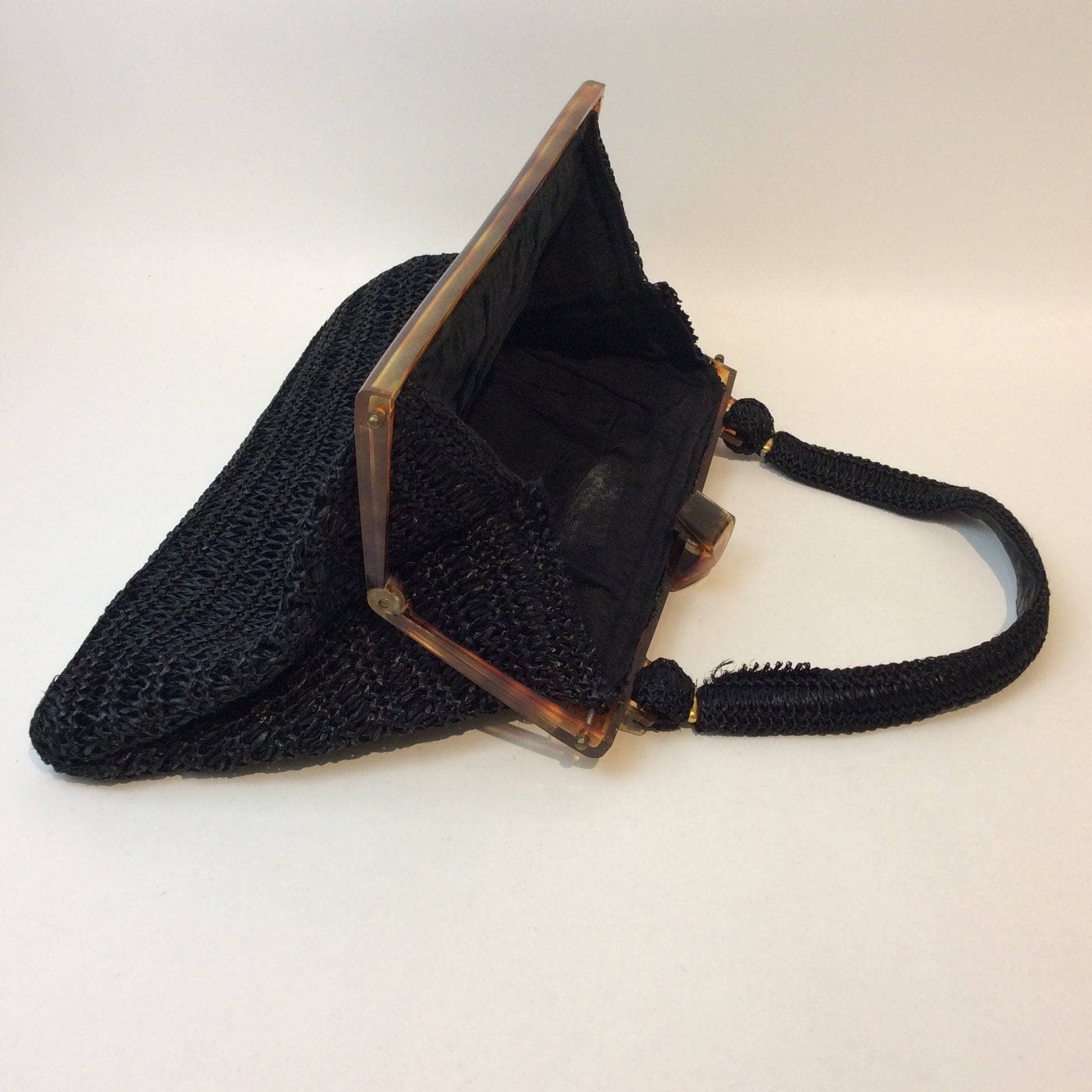 Open View of 1980s Black Raffia Crocheted Handbag, sold by bohemevintage.com Montréal
