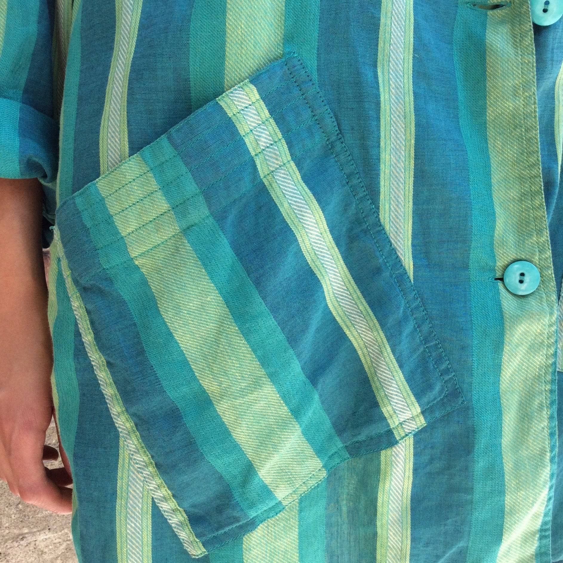 Close-Up of Pocket of 1980s "Giancarlo Ricci" Designer Unstructured Oversize Striped Green Blazer , sold by bohemevintage.com Montréal