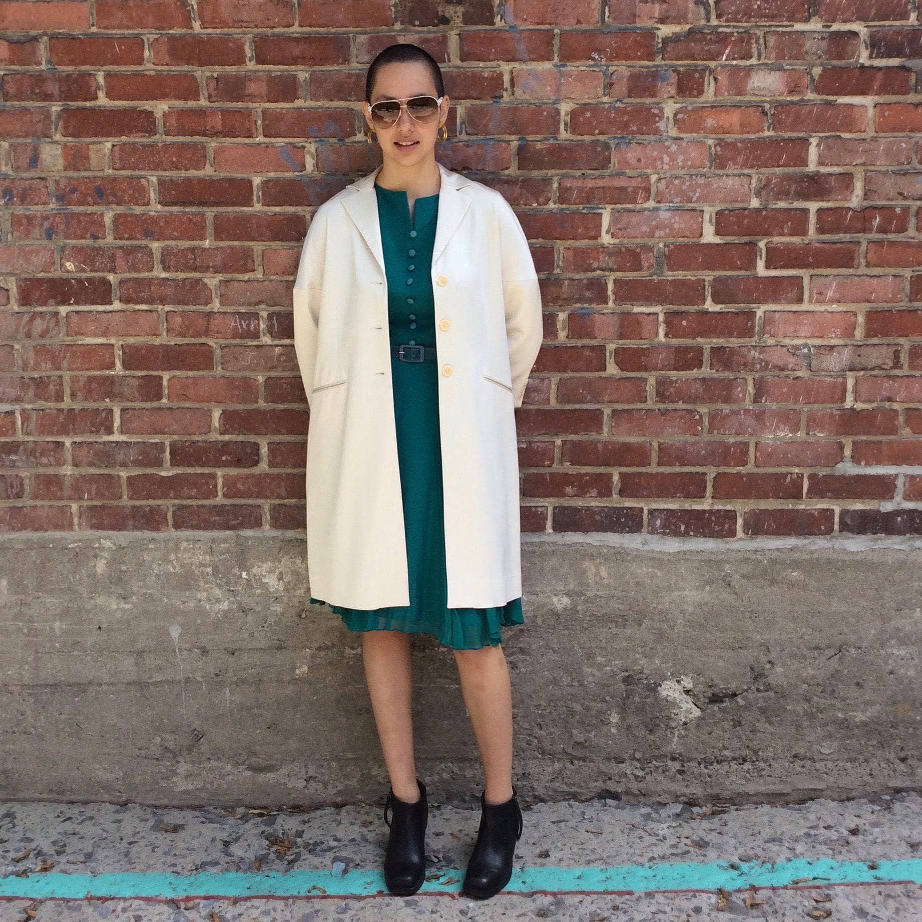 BCBG Maxazria Knee-Length Satin Evening Coat Size Small sold by bohemevintage.com