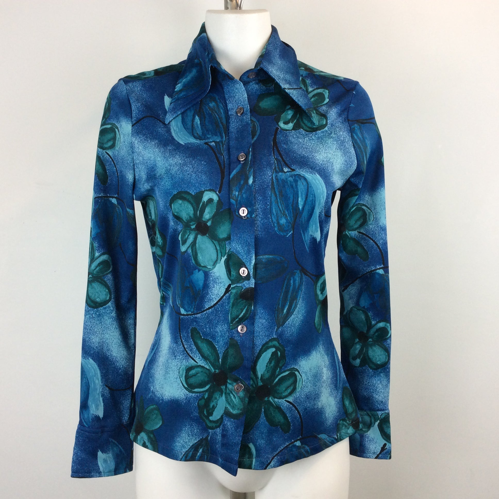 Women's Vintage Tops