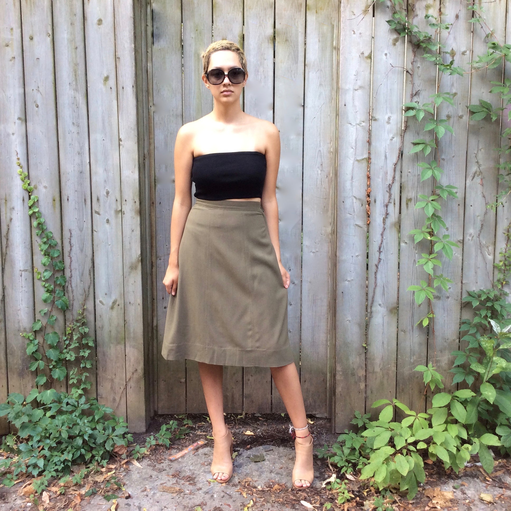 Boheme Vintage 1940s–1950s wool A-line skirt size small with high waist, metal side zipper, and acetate lining.