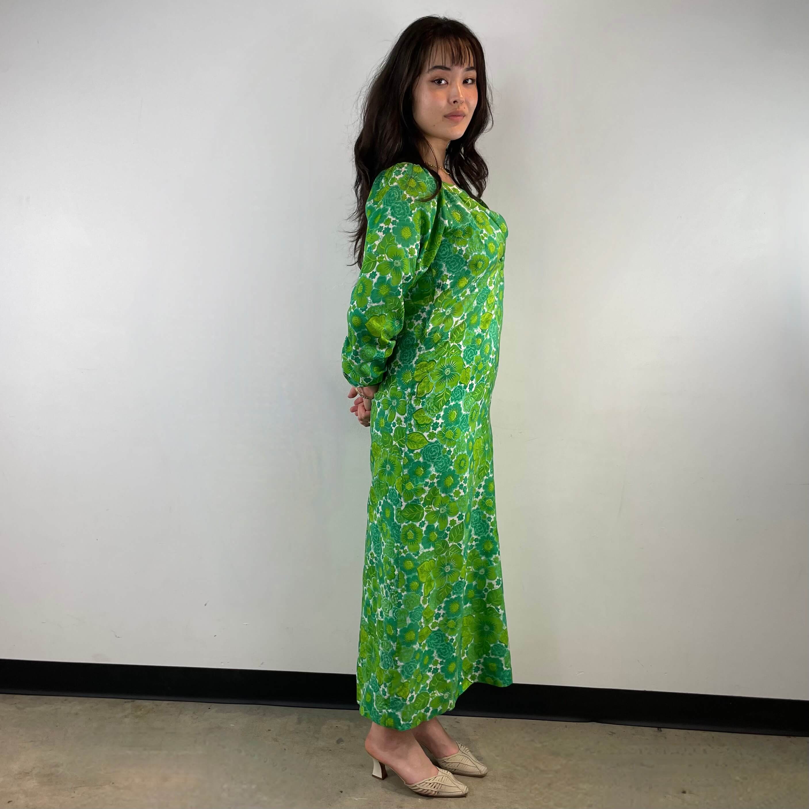Side view of 1970s Bold Print Long-Sleeved Silk Maxi Dress Size Medium sold at bohemevintage.com Montreal