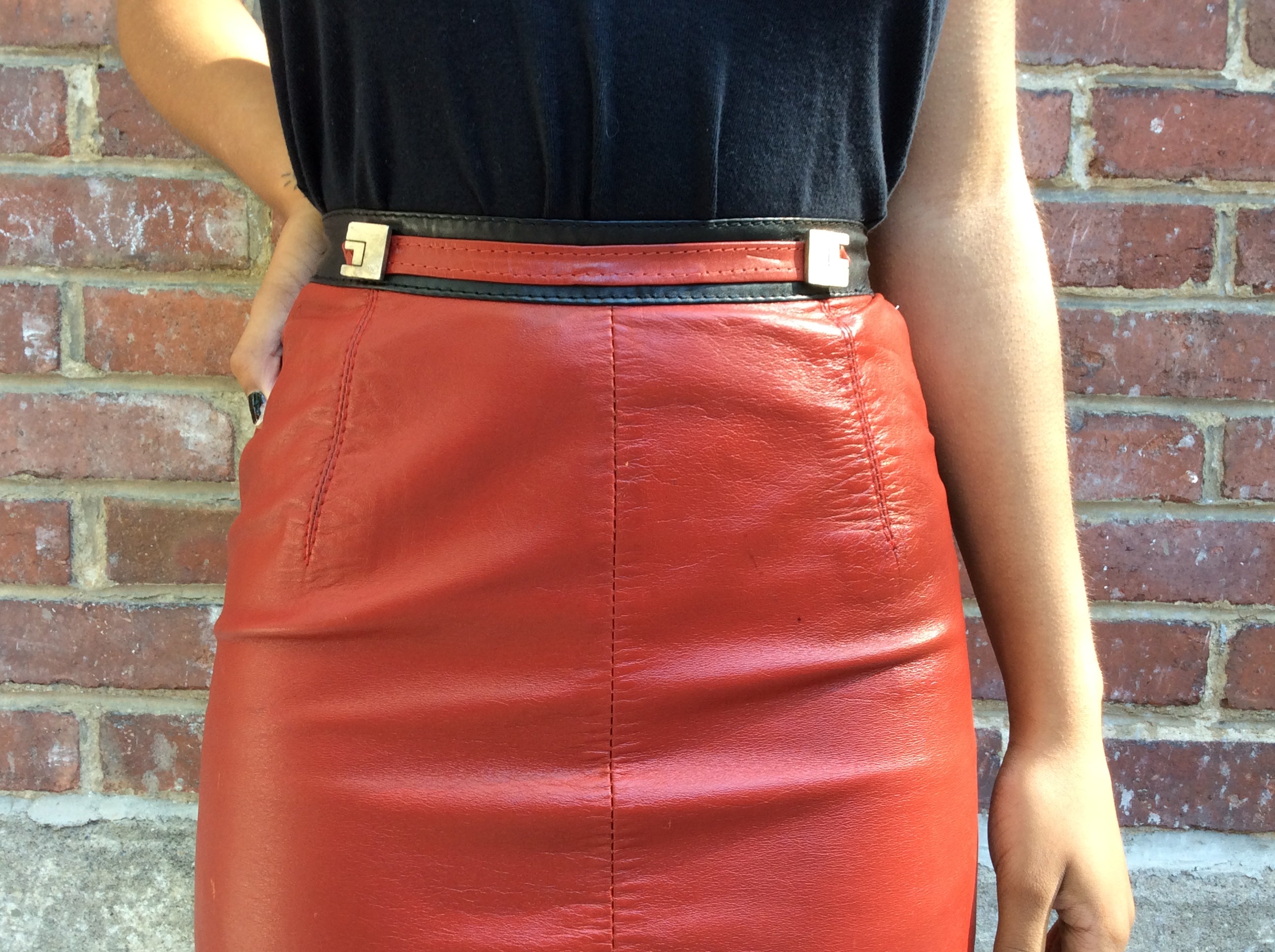 Boheme Vintage – Vintage Red Genuine Leather High-Waisted Skirt with Black Waistband and Decorative Belt Detail
