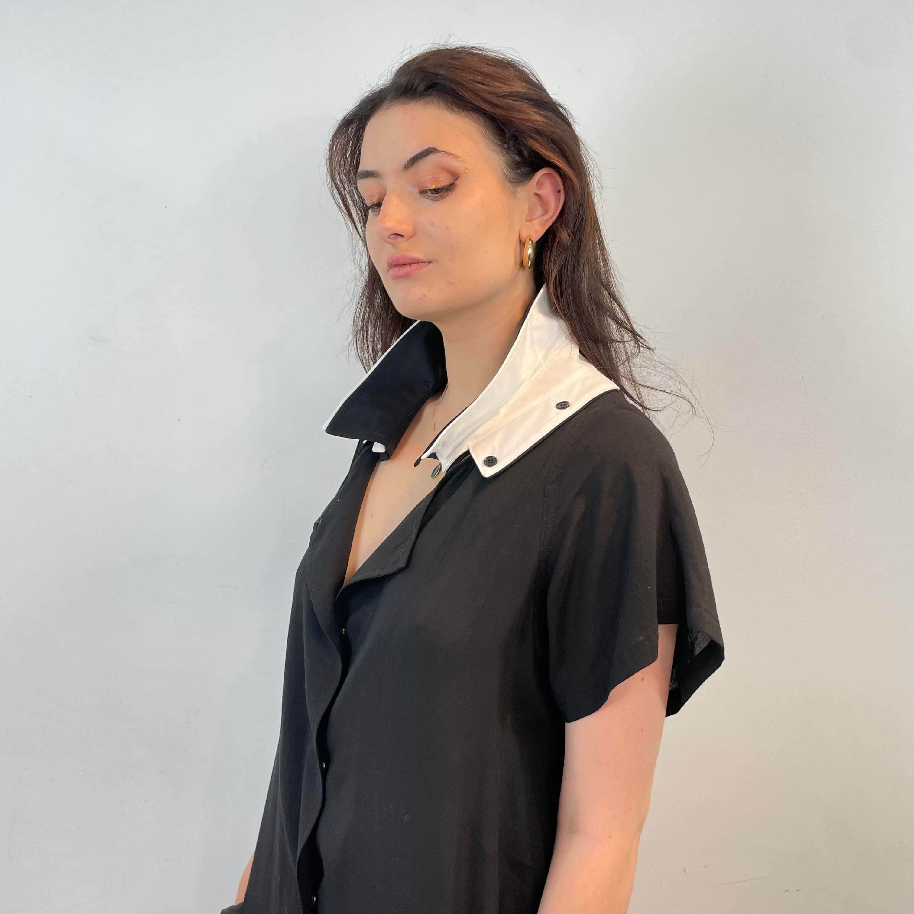 Close-up of removable white collar of Yohji Yamamoto Black Maxi Dress One Size fits most sold at bohemevintage.com Montreal