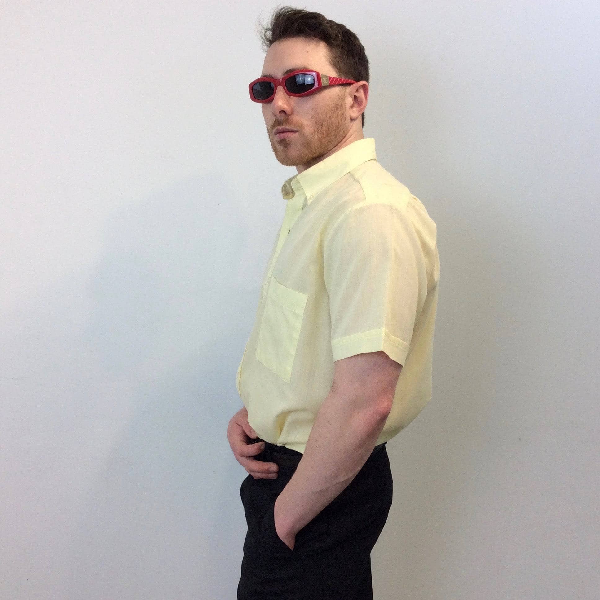 1970s | Men's Yellow Short-Sleeve Dress Shirt | I Miller ( side view )